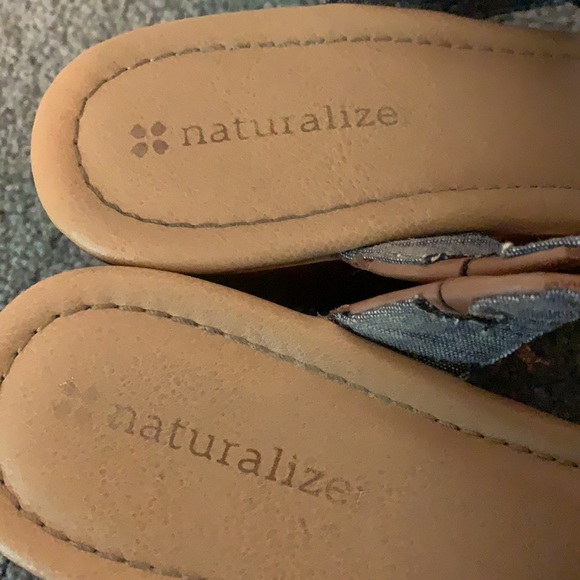 Naturalizer Tan Wedge Sandal size 9 - Picture 6 of 14